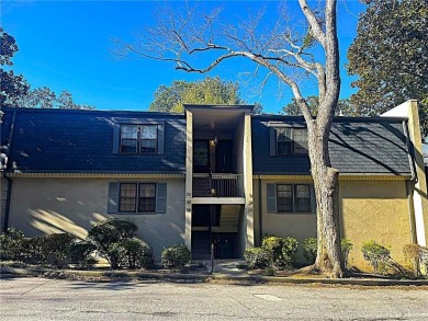 Highly sought after 1 bed 1 bath flat with sunroom gated Cross on Cross Creek Golf Course in Georgia - for sale on GolfHomes.com, golf home, golf lot