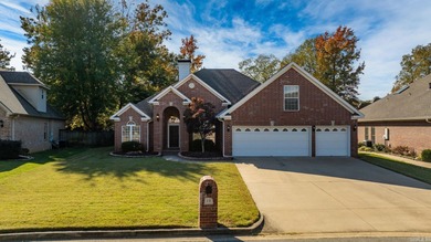 This exquisite Maumelle Valley Estates residence offers refined on Maumelle Golf and Country Club in Arkansas - for sale on GolfHomes.com, golf home, golf lot