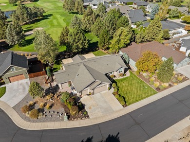 Rare find in The Greens at Redmond Golf Course, single-level, 3 on The Greens at Redmond in Oregon - for sale on GolfHomes.com, golf home, golf lot