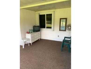 Large 2/2  corner unit  X-large screened in patio with beautiful on Hunters Run Golf and Country Club in Florida - for sale on GolfHomes.com, golf home, golf lot