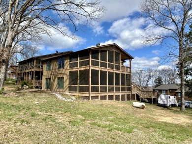 Lower level condo located in a gated Lake Cumberland community for sale on GolfHomes.com