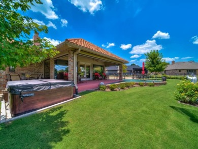 Beautiful house with outstanding street appeal and amazing golf on Walnut Creek Country Club in Texas - for sale on GolfHomes.com, golf home, golf lot