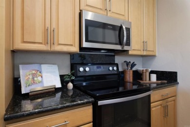 RARE SINGLE LEVEL 2 BED, 2 BATH w/ ATTACHED GARAGE  CARPORT, in on Emerald Isle Golf Course in California - for sale on GolfHomes.com, golf home, golf lot