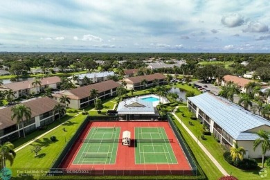 This bright and breezy 2-bed, 2-bath Wingfoot condo in Indian on The Golf Club of Jupiter in Florida - for sale on GolfHomes.com, golf home, golf lot