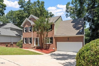 Spacious 5-Bedroom Home on the 9th hole of Hedingham Golf on Hedingham Golf and Athletic Club in North Carolina - for sale on GolfHomes.com, golf home, golf lot