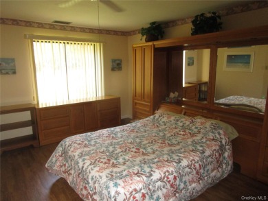 Bright and beautiful Lower Lamont.  Clean and neat with large on Bretton Woods Country Club in New York - for sale on GolfHomes.com, golf home, golf lot