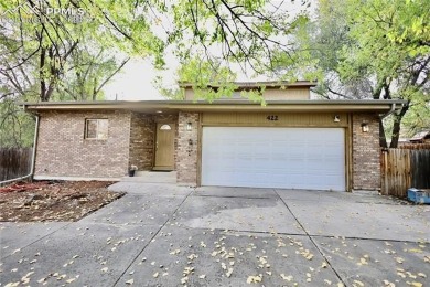 Welcome home! This remarkable property features 3 spacious on Valley Hi Golf Course in Colorado - for sale on GolfHomes.com, golf home, golf lot