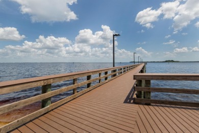 Live the Florida Dream in Style!
Welcome to your very own slice on Port Charlotte Golf Club in Florida - for sale on GolfHomes.com, golf home, golf lot