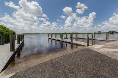 Live the Florida Dream in Style!
Welcome to your very own slice on Port Charlotte Golf Club in Florida - for sale on GolfHomes.com, golf home, golf lot