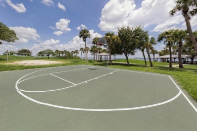 Live the Florida Dream in Style!
Welcome to your very own slice on Port Charlotte Golf Club in Florida - for sale on GolfHomes.com, golf home, golf lot