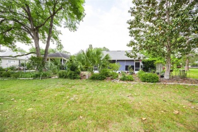 Welcome to this beautifully updated 2-bedroom, 2-bathroom home on Turkey Creek Golf and Country Club in Florida - for sale on GolfHomes.com, golf home, golf lot