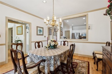 Updated end-unit townhome overlooking the 17th tee of the Blue on Fords Colony Country Club in Virginia - for sale on GolfHomes.com, golf home, golf lot