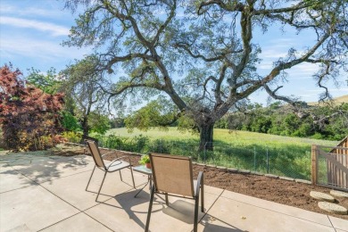This updated SINGLE-FAMILY HOME located in the Villages Golf & on Villages Golf and Country Club in California - for sale on GolfHomes.com, golf home, golf lot