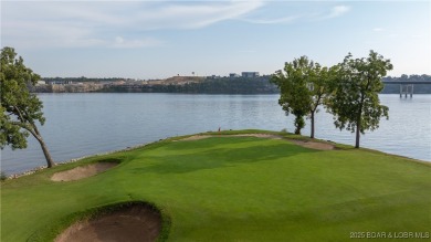 Have you ever wanted to live on a golf course? Well look no on The Club At Porto Cima in Missouri - for sale on GolfHomes.com, golf home, golf lot