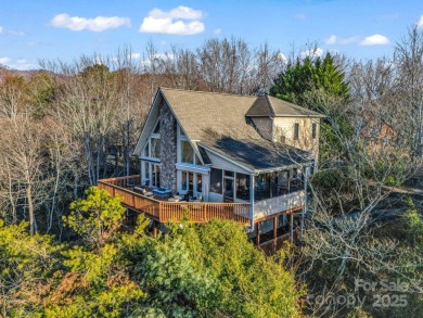 180-degree year-round panoramic mountain views from this on Rumbling Bald Resort on Lake Lure in North Carolina - for sale on GolfHomes.com, golf home, golf lot