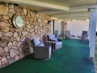 Whether you're an avid golfer or simply appreciate the serene on Quail Ridge Golf Course in Washington - for sale on GolfHomes.com, golf home, golf lot