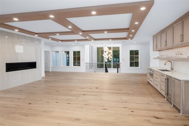 Luxurious new construction in the gated Pinnacle Golf Club on on Pinnacle Golf and Boat Club in Texas - for sale on GolfHomes.com, golf home, golf lot