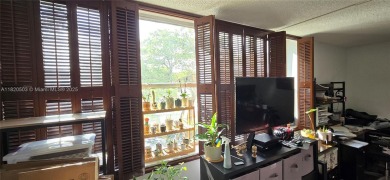 LOW PRICED 3 BEDROOM UNIT IN AVENTURA! Most Desired Location in on Turnberry Isle Resort and Club in Florida - for sale on GolfHomes.com, golf home, golf lot