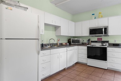 Welcome to 6475 Shoreline Drive #5403, St. Petersburg, FL 33708 on Seminole Lake Country Club in Florida - for sale on GolfHomes.com, golf home, golf lot