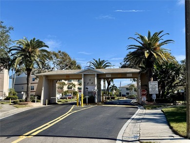 Welcome to 6475 Shoreline Drive #5403, St. Petersburg, FL 33708 on Seminole Lake Country Club in Florida - for sale on GolfHomes.com, golf home, golf lot