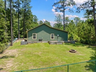 Charming Lake Retreat in Rayburn Country!  Welcome to 182 Post on Rayburn Country Club in Texas - for sale on GolfHomes.com, golf home, golf lot