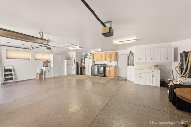 IMMACULATE and FULLY FURNISHED!  This timelss beauty in Sunbrook on Sunbrook Golf Course in Utah - for sale on GolfHomes.com, golf home, golf lot