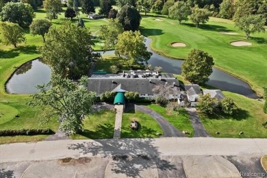 Motivated seller! Welcome to this spacious and beautifully on Twin Beach Country Club in Michigan - for sale on GolfHomes.com, golf home, golf lot