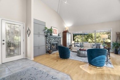 Beautifully maintained 3BR/3BA home in the coveted River's Edge on Rivers Edge Golf Resort in Oregon - for sale on GolfHomes.com, golf home, golf lot