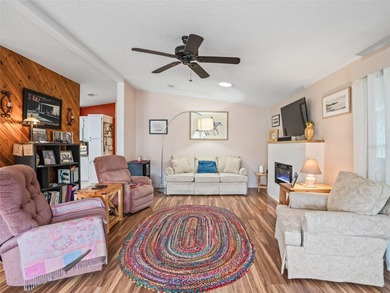 Welcome to this light-filled, tastefully updated gem in Country on El Diablo Executive Golf Course in Florida - for sale on GolfHomes.com, golf home, golf lot