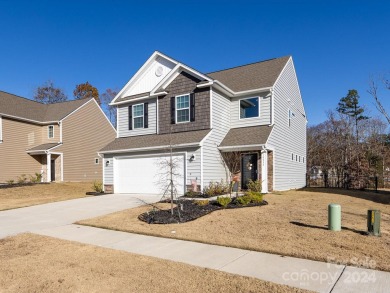 Beautiful Palisades Area Home!  Near new construction with on The Palisades Country Club in North Carolina - for sale on GolfHomes.com, golf home, golf lot