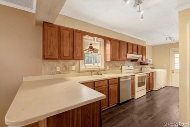 Roof replaced in 2024! This 2-bedroom + 1 Flex room home offers on Tanglewood Shores Golf Club in Virginia - for sale on GolfHomes.com, golf home, golf lot