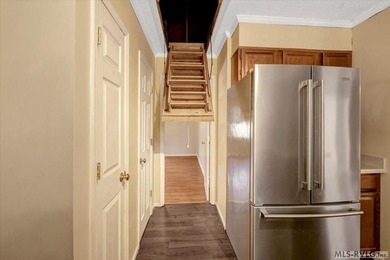 Roof replaced in 2024! This 2-bedroom + 1 Flex room home offers on Tanglewood Shores Golf Club in Virginia - for sale on GolfHomes.com, golf home, golf lot