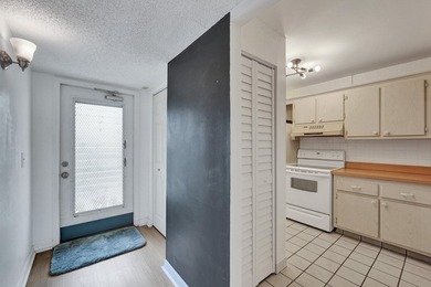 Experience resort-style living in this spacious 2-bedroom on  in Florida - for sale on GolfHomes.com, golf home, golf lot