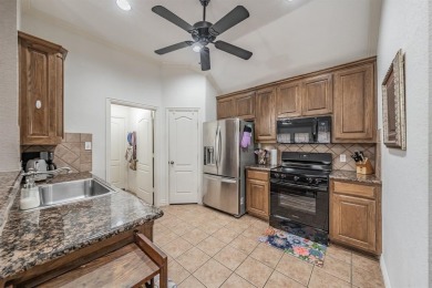 Quaint home in Fort Worth with No HOA! Walk in to an open on WaterChase Golf Club in Texas - for sale on GolfHomes.com, golf home, golf lot