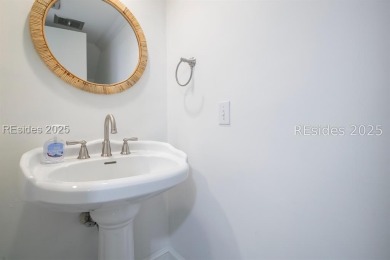 Fully furnished, beautifully finished, and positioned in one of on Harbour Town Golf Links in South Carolina - for sale on GolfHomes.com, golf home, golf lot