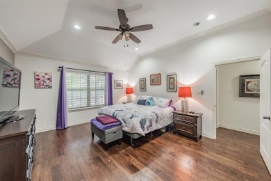 Quaint home in Fort Worth with No HOA! Walk in to an open on WaterChase Golf Club in Texas - for sale on GolfHomes.com, golf home, golf lot