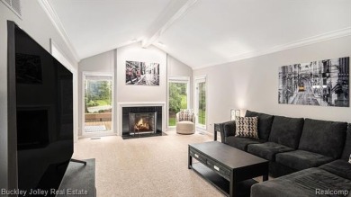 Rare 3 bedroom, 2 bath ranch condo in the Oak Pointe community on Oak Pointe Country Club in Michigan - for sale on GolfHomes.com, golf home, golf lot