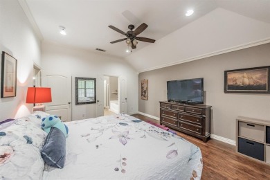 Quaint home in Fort Worth with No HOA! Walk in to an open on WaterChase Golf Club in Texas - for sale on GolfHomes.com, golf home, golf lot