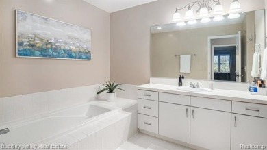Rare 3 bedroom, 2 bath ranch condo in the Oak Pointe community on Oak Pointe Country Club in Michigan - for sale on GolfHomes.com, golf home, golf lot