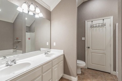 Quaint home in Fort Worth with No HOA! Walk in to an open on WaterChase Golf Club in Texas - for sale on GolfHomes.com, golf home, golf lot