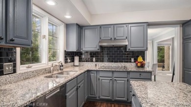 Rare 3 bedroom, 2 bath ranch condo in the Oak Pointe community on Oak Pointe Country Club in Michigan - for sale on GolfHomes.com, golf home, golf lot