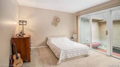 Rare 3 bedroom, 2 bath ranch condo in the Oak Pointe community on Oak Pointe Country Club in Michigan - for sale on GolfHomes.com, golf home, golf lot