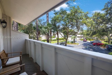 Fully furnished, beautifully finished, and positioned in one of on Harbour Town Golf Links in South Carolina - for sale on GolfHomes.com, golf home, golf lot