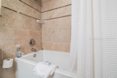 Fully furnished, beautifully finished, and positioned in one of on Harbour Town Golf Links in South Carolina - for sale on GolfHomes.com, golf home, golf lot