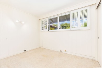 First time on the market in close to 50 years, this property on Waialae Country Club in Hawaii - for sale on GolfHomes.com, golf home, golf lot