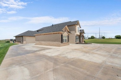 Perfectly nestled on the picturesque Pheasant Run Golf Course on Pheasant Run in Oklahoma - for sale on GolfHomes.com, golf home, golf lot
