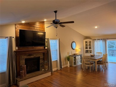 Beautiful custom built 3 bedroom, 2 bath home offers over 2500 on Raintree Country Club in Missouri - for sale on GolfHomes.com, golf home, golf lot