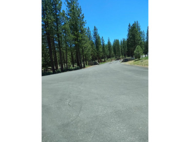 CREEK SIDE HAVEN.ONE OF NAKOMA'S BEST  LOTS.  FLAT EASY BUILD on Nakoma Golf Resort in California - for sale on GolfHomes.com, golf home, golf lot