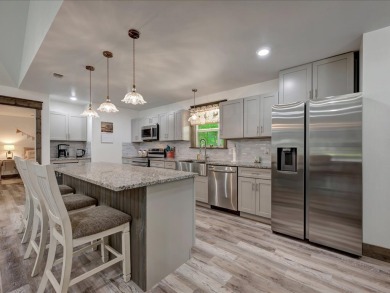 Charming Move-In Ready Home in the Heart of Diboll! on Neches Pines Golf Course in Texas - for sale on GolfHomes.com, golf home, golf lot