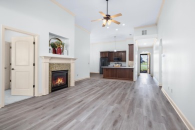 Welcome home to care-free living! This newly updated condo is on  in Tennessee - for sale on GolfHomes.com, golf home, golf lot
